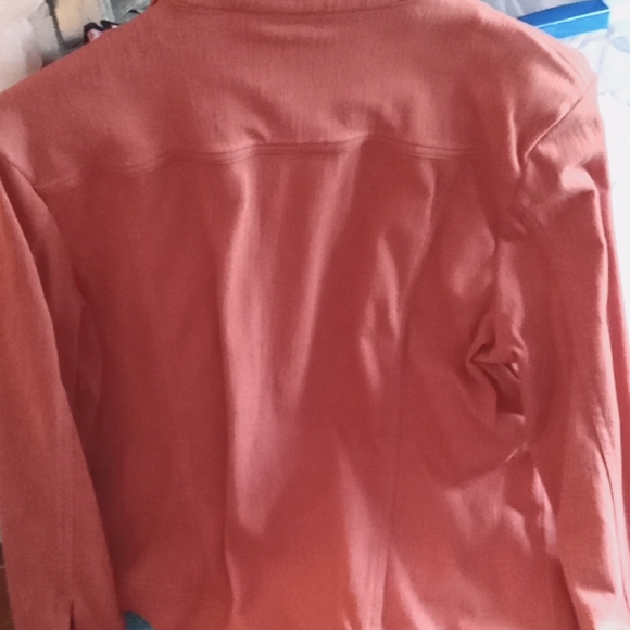 🗽FREE Coldwater Creek Jacket FREE W purchase - Picture 4 of 5